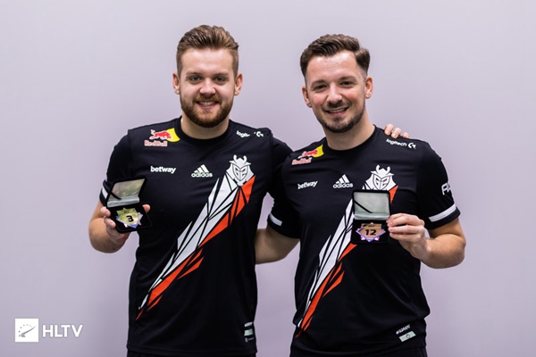 手机8载同行, 吃鸡有你 PUBG 34.2版本更新 八周年庆典开启