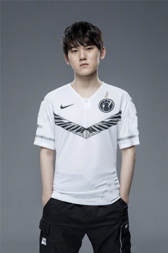 LoL官方剖析新英雄-米利欧：后期能为队伍提供巨大的容错空间